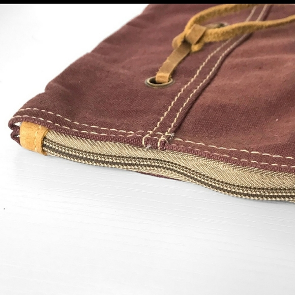 Handmade Upcycald Aztec genuine Leather clutch, Wristlet, pouch - Picture 5 of 7